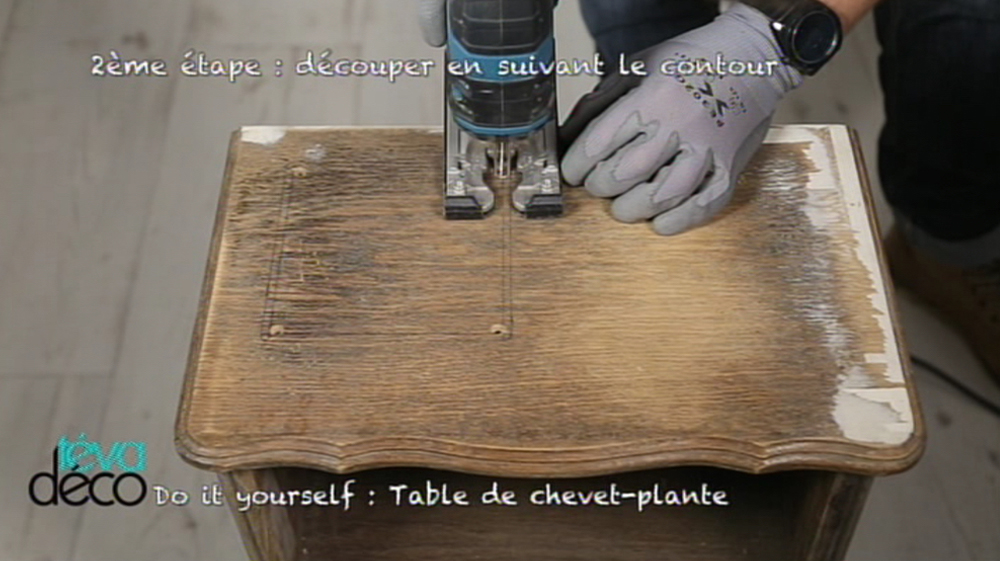 DIY – Table de chevet-plante